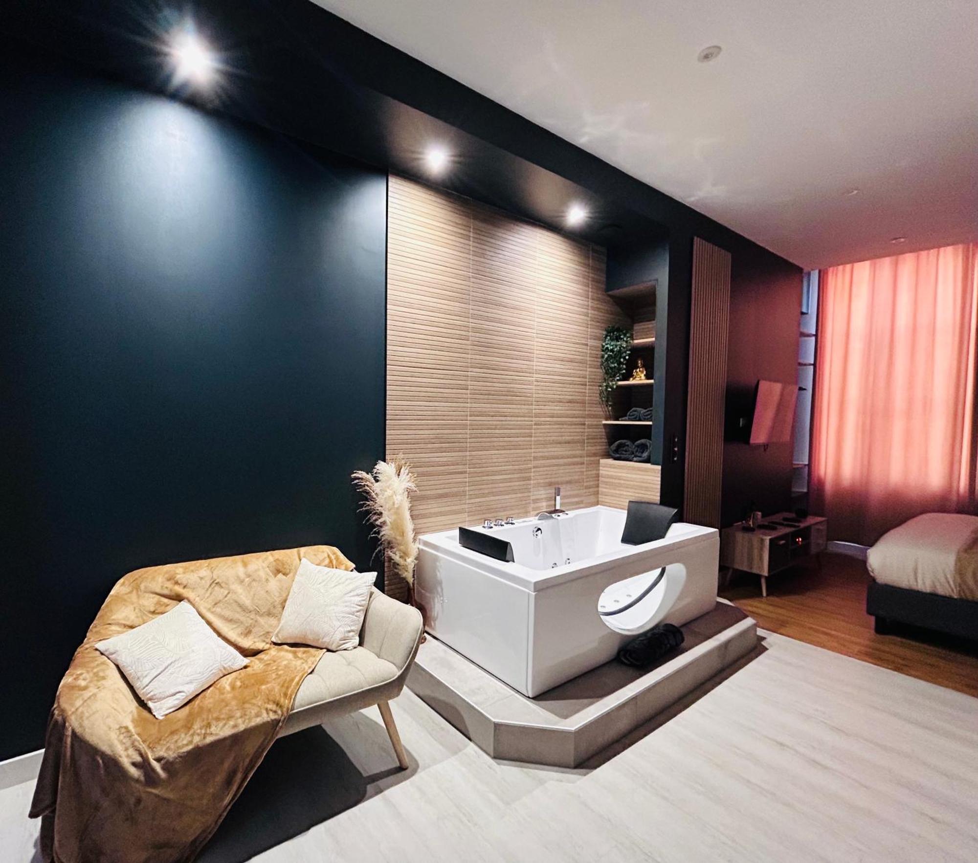Suite Cosy Jacuzzi Troyes - Secrets D'Ana 外观 照片